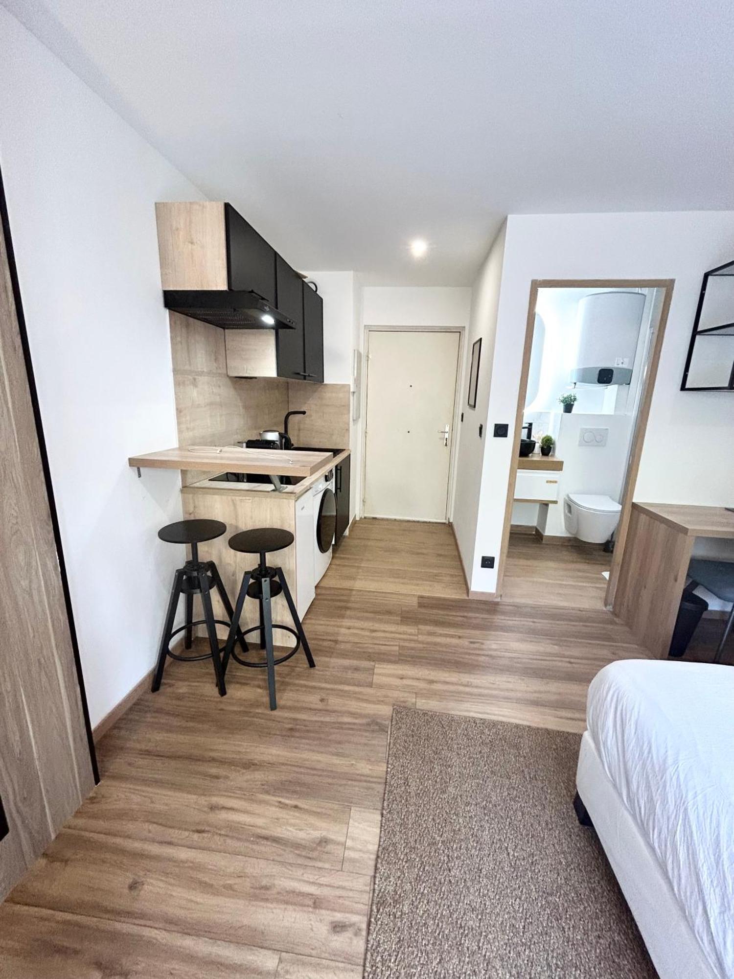 Studio 100M Gare Part-Dieu/Terrasse/Parking Prive Lyon Ngoại thất bức ảnh